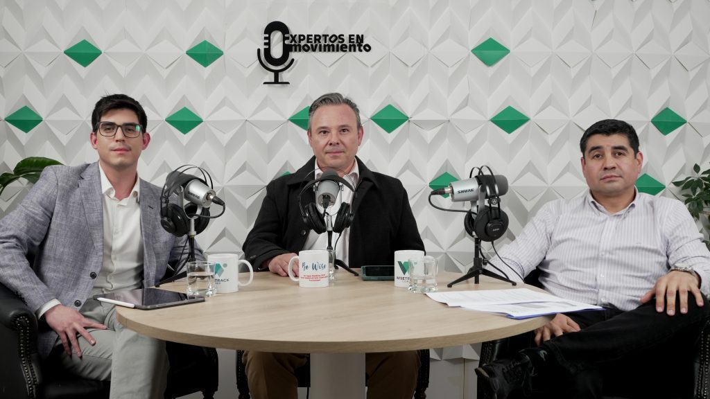 Podcast Expertos en Movimiento: El futuro de la Electromovilidad en Chile y Latinoamérica